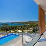 Pirata Villa Jezera