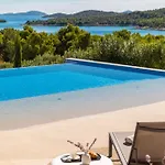 Pirata Villa
