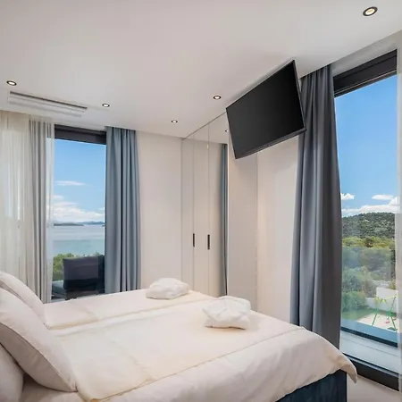 Βίλα Pirata Jezera