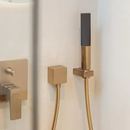 Pirata Βίλα Jezera